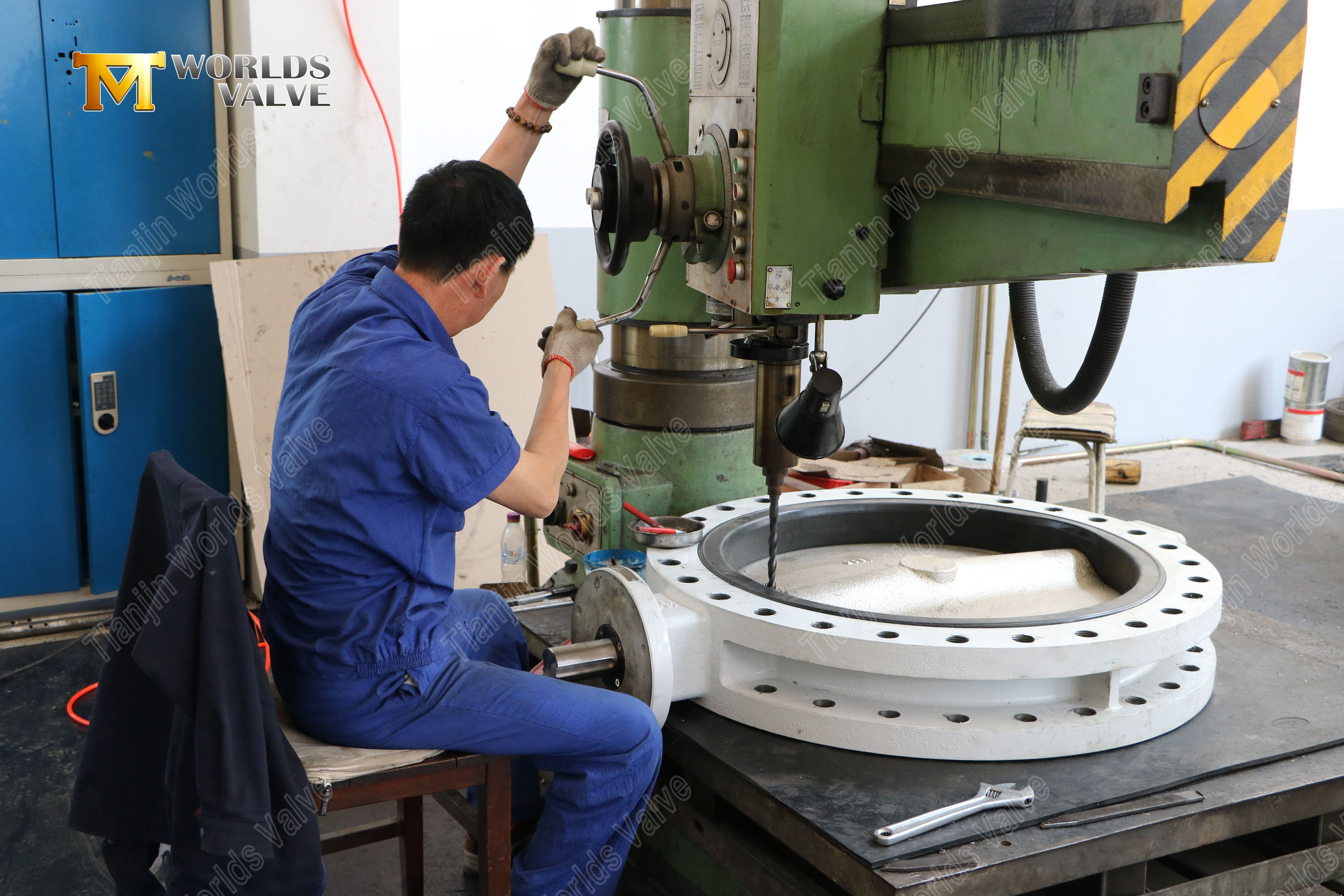 U-vormige vlinderklep met CF8M-schijf & vervangbare EPDM-stoel Hoogtribische stroomregelingoplossing-1 (2)