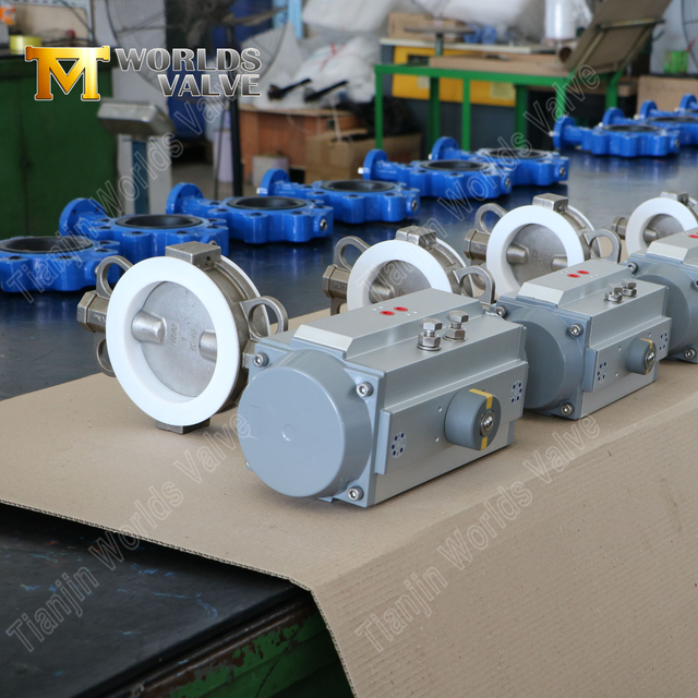 Split body ptfe gevoerde ss vlinderklep met pneumatische activering | Superieure corrosieweerstand en onderhoudsefficiëntie