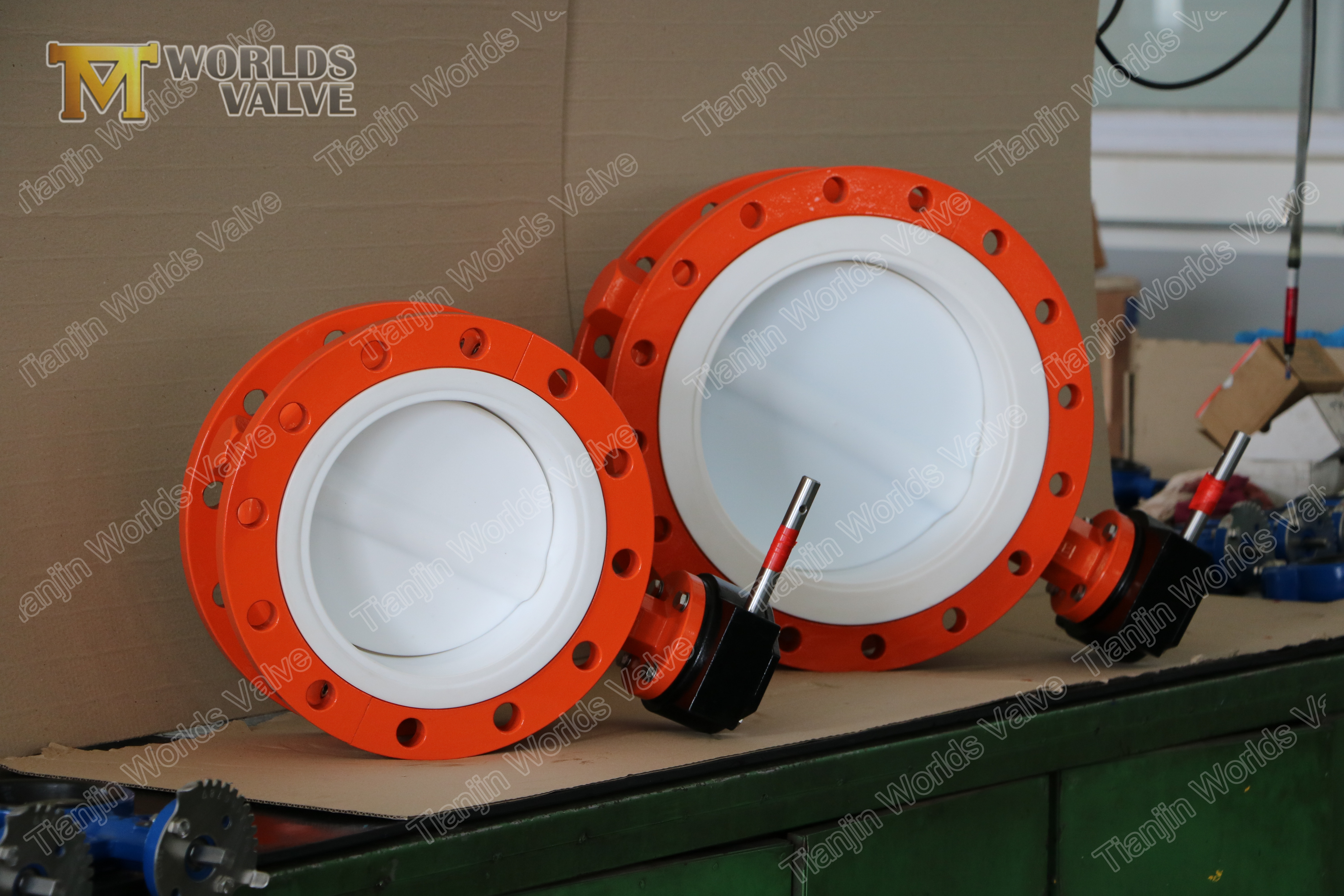 4 PTFE-stoel Twee stukken Body Split Body Dubbele Flens Butterfly Valve